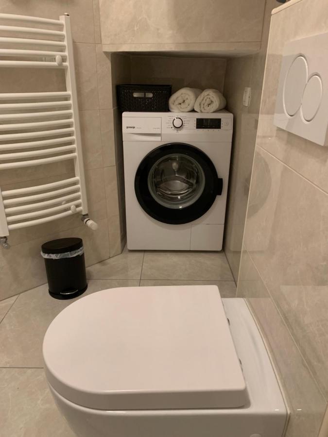 Royal Vega Apartment Ljubljana Luaran gambar