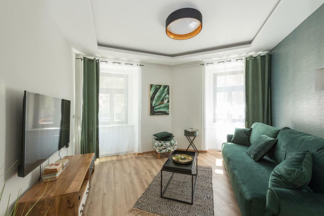 Royal Vega Apartment Ljubljana Luaran gambar